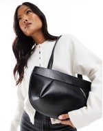 Huge Discount shoulder bag with seam detail in black