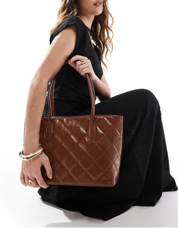 large quilted shoulder bag in brown