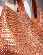 shoulder straw beach tote bag in metallic bronze