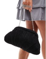plisse clutch bag in black